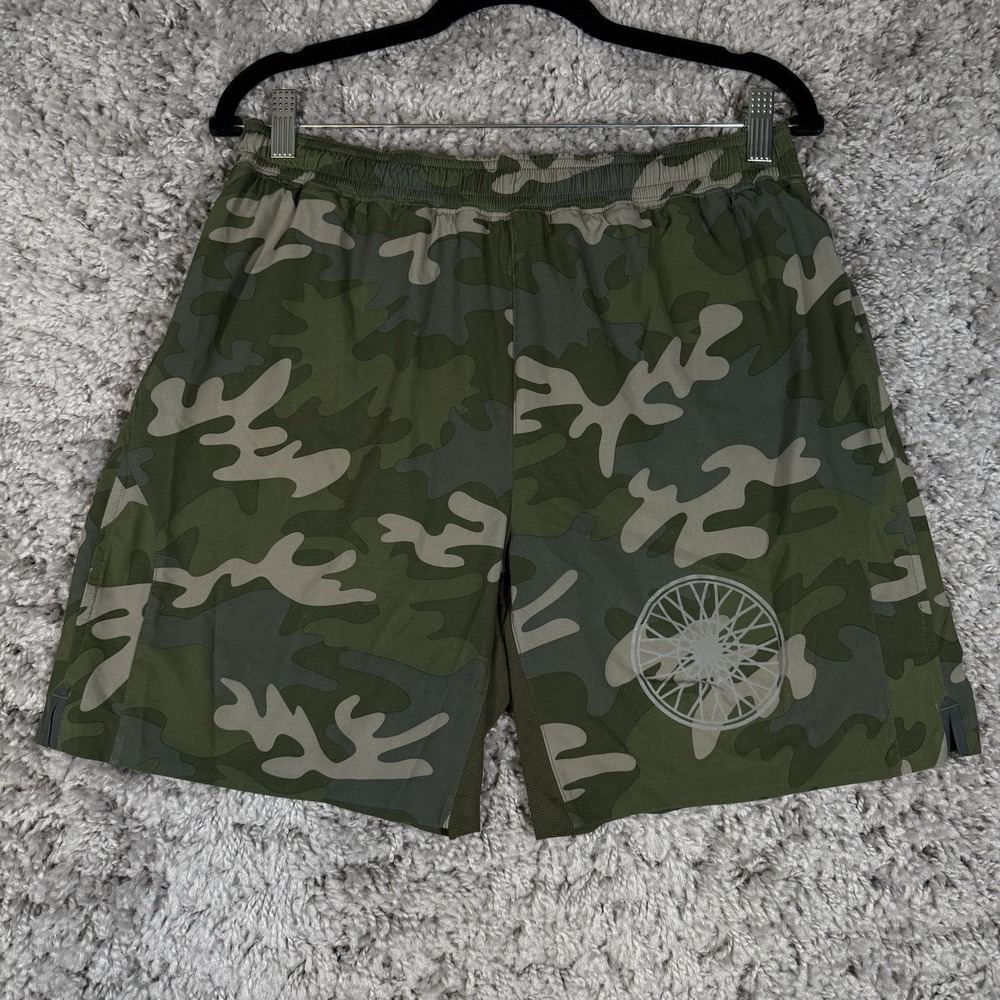 Soulcycle Men's Shorts 7" Size‎ M Camo